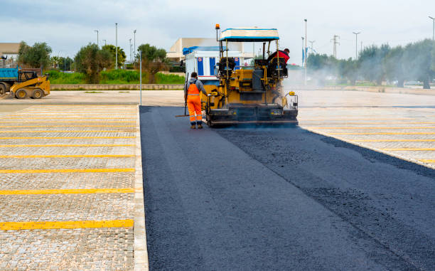 Best Driveway Paving Contractor  in Sandusky, MI